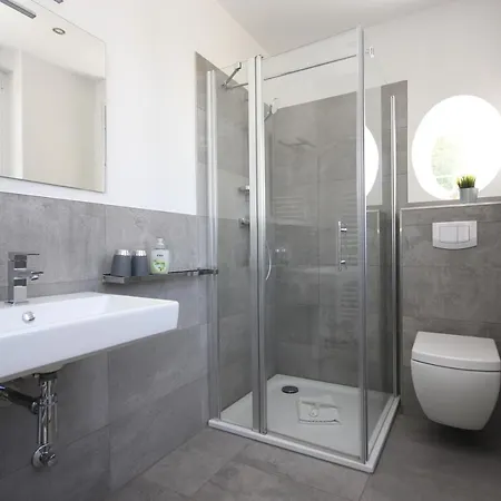 Fw Backbord Bruecke *